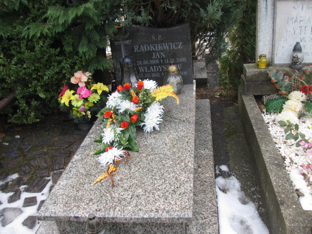 Grób Jan Radkiewicz