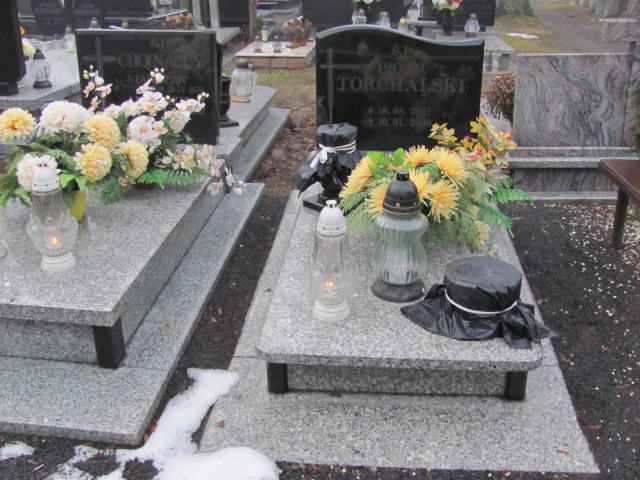 Grób Piotr Torchalski