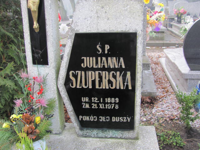 Julianna Szuperska 1889 Złotoryja - Grobonet - Wyszukiwarka osób pochowanych