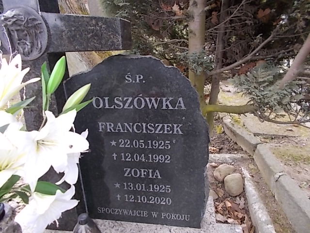 Franciszek Olszówka 1925 Złotoryja - Grobonet - Wyszukiwarka osób pochowanych