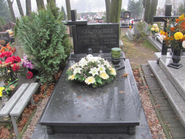 Grób Mariola Szczogiel