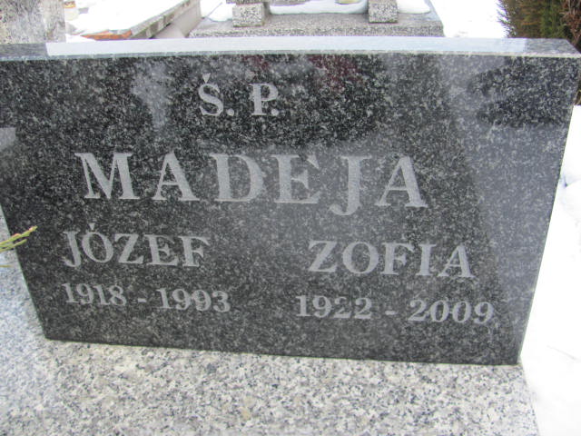 Grób Zofia Wiktoria Madeja