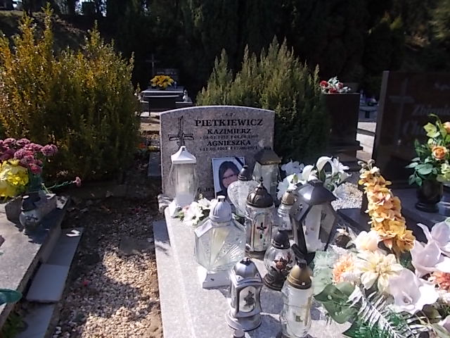 Grób Kazimierz Pietkiewicz