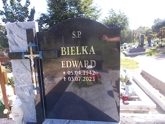 Edward Bielka 1942 Złotoryja - Grobonet - Wyszukiwarka osób pochowanych